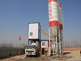 1方混凝土攪拌站多少錢