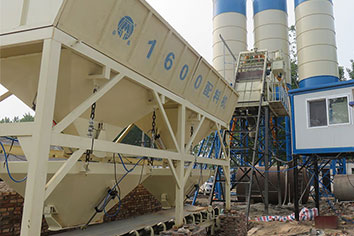 1000型混凝土攪拌站要多少錢