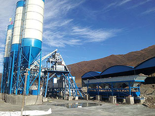 長(zhǎng)城建機(jī)大型攪拌站出口老撾