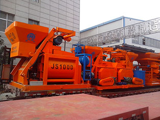 河南鄭州強(qiáng)制式攪拌機(jī)型號(hào)