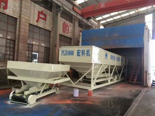 長城建機簡易75攪拌站發(fā)往內(nèi)蒙古呼倫貝爾