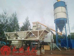 hzs25混凝土攪拌站帕勞項(xiàng)目安裝調(diào)試 客戶為長(zhǎng)城建機(jī)豎起大拇指