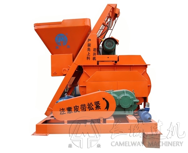 預(yù)定混凝土攪拌機(jī)前的認(rèn)真回答