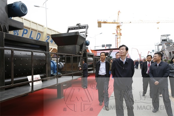 強(qiáng)制性攪拌機(jī)js750四大優(yōu)勢(shì)