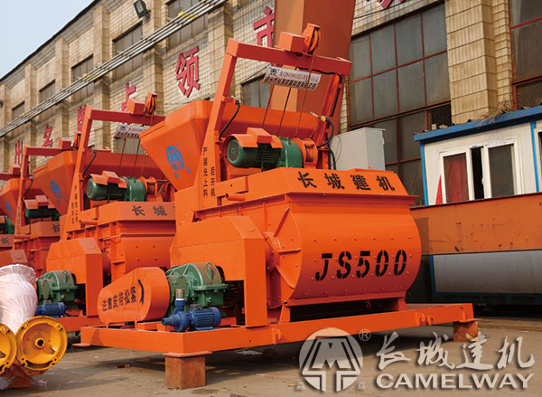 0.5方的攪拌機(jī)一天能攪拌多少混泥土