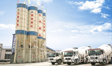 都說180攪拌站是大型強(qiáng)勁動力攪拌機(jī) 配置咋樣