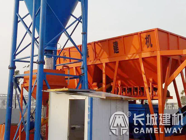 600噸每小時穩(wěn)定土拌合站設(shè)備