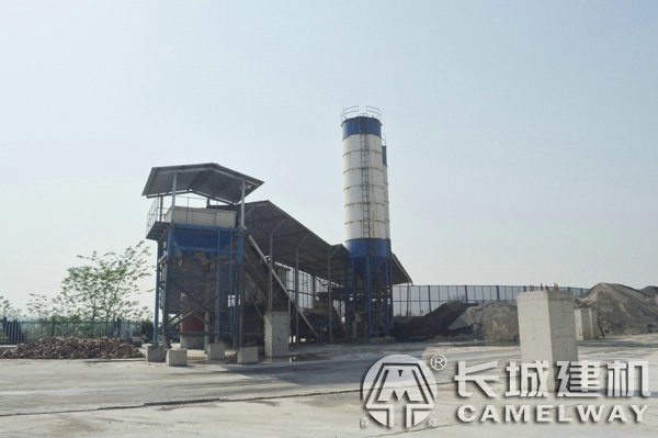 600噸每小時穩(wěn)定土拌合站設(shè)備
