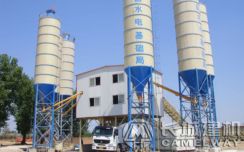 兩方的商砼攪拌站多少錢，用什么型號(hào)主機(jī)
