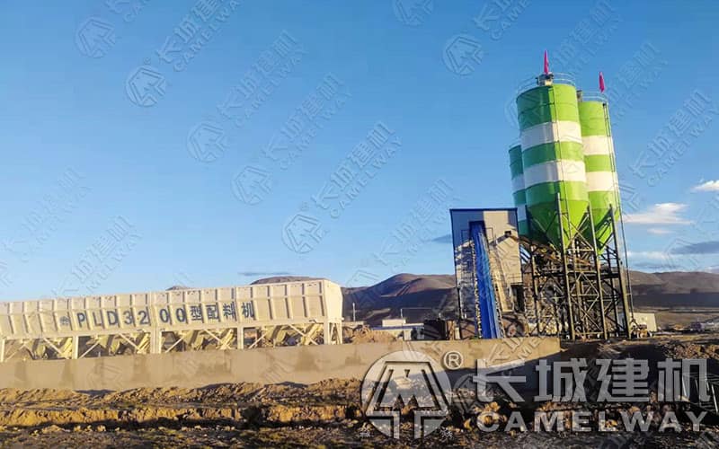 一套110攪拌站大概需要多少錢，時產(chǎn)110方砼攪拌站