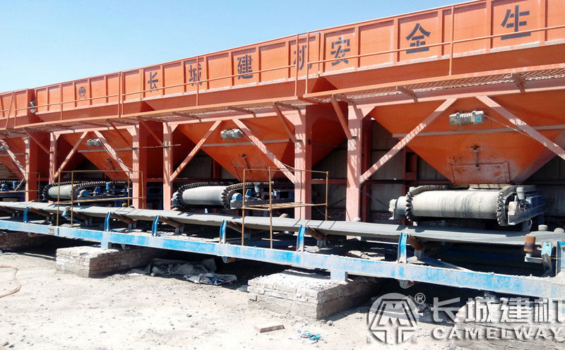 長城建機-穩(wěn)定土拌和站配料機圖片