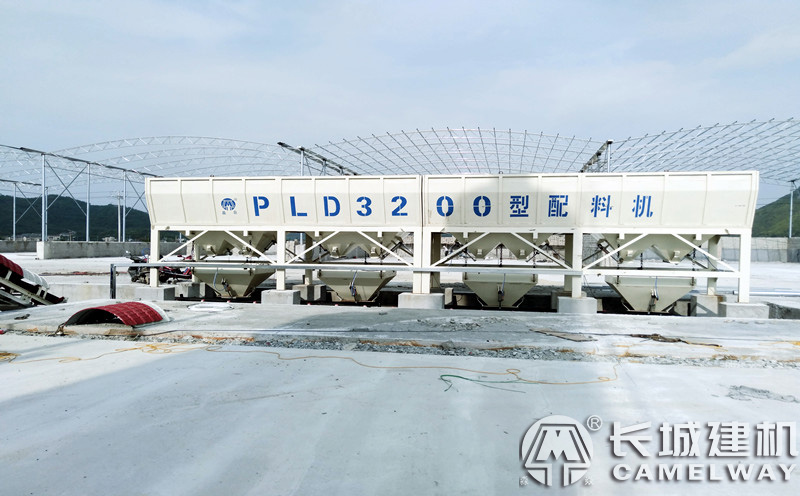 雙120站配料機圖片