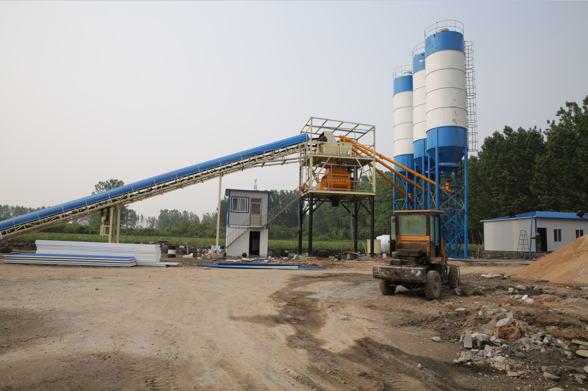 冬天混凝土攪拌站如何防止下料口結(jié)冰？